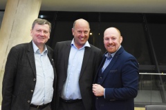 Kunstmann, Sponring (PwC),  Schrott (WR Comm)