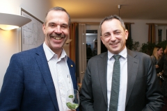 Einfalt (Shell), Russ (AustriaTech)