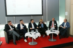 Müller-Belau (Shell), Heinfellner (Umweltbundesamt), Rothbart (AVL), Jarosch (OMV), Sponring (PwC), Rohracher (GSV)